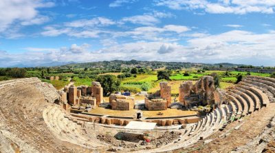 Private local tour of Nicopolis