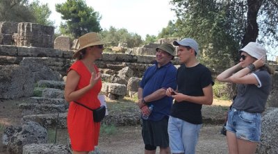 Small group tour of Olympia (site only)